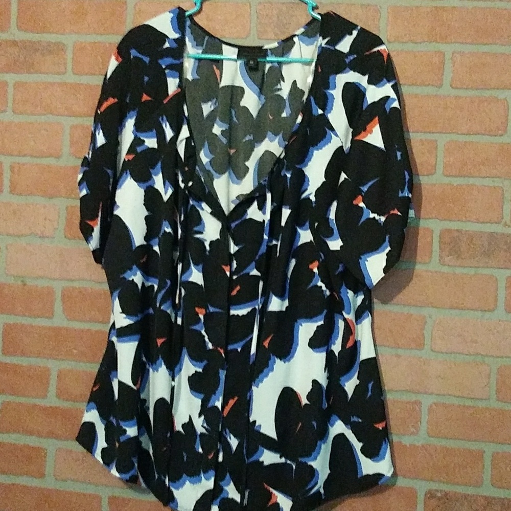 NWOT Worthington 3X tie blouse black blue floral
